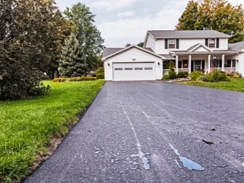 How Long Do Asphalt Driveways Last